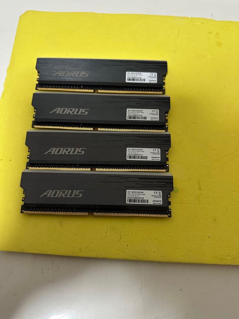 AORUS RGB MEMORY DDR4 8GB 4枚セット