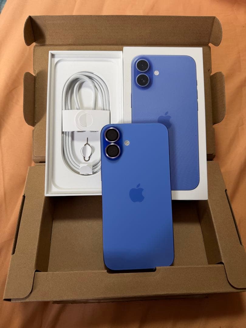 Apple iPhone 16 plus ブルー 本体