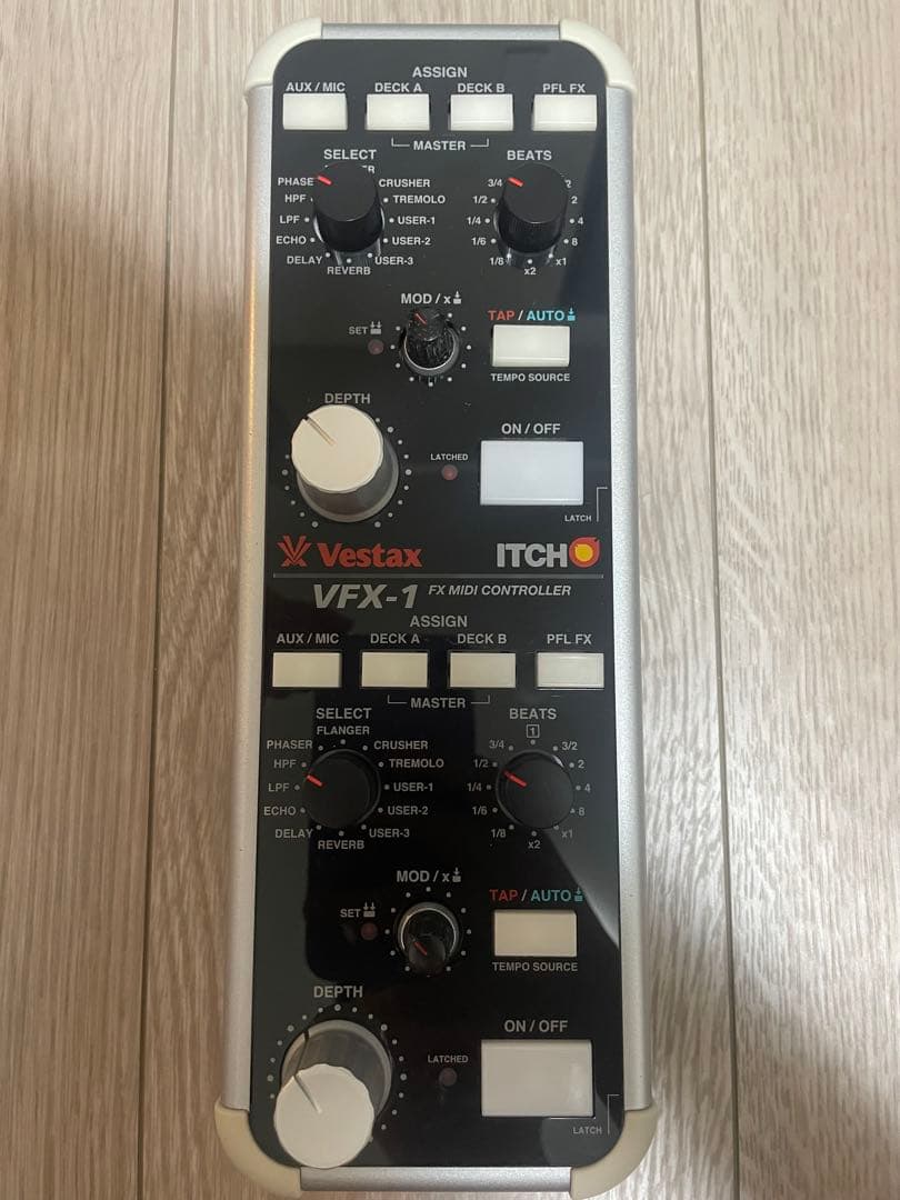 Vestax MIDIエフェクトコントローラー VFX-1