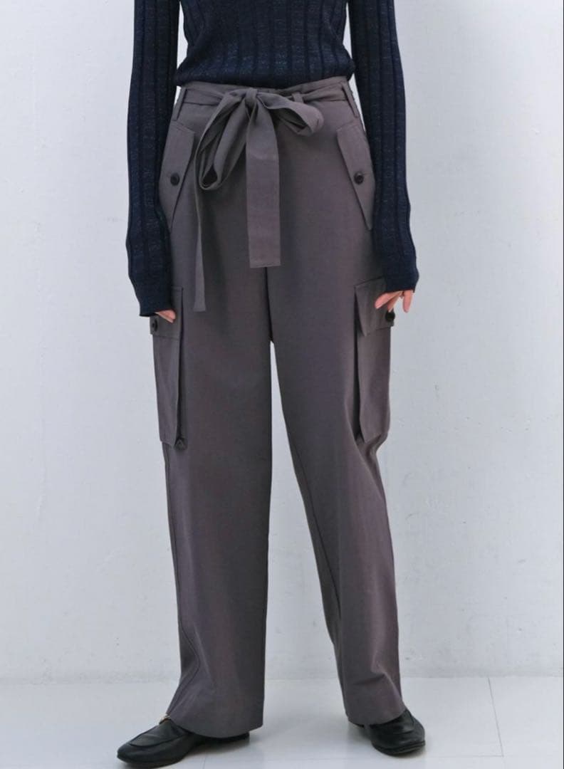 mayurio　AKTE ベルテッドカーゴパンツ¥16,830 サイズ2