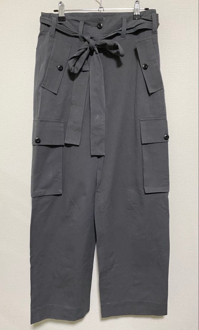 mayurio　AKTE ベルテッドカーゴパンツ¥16,830 サイズ2