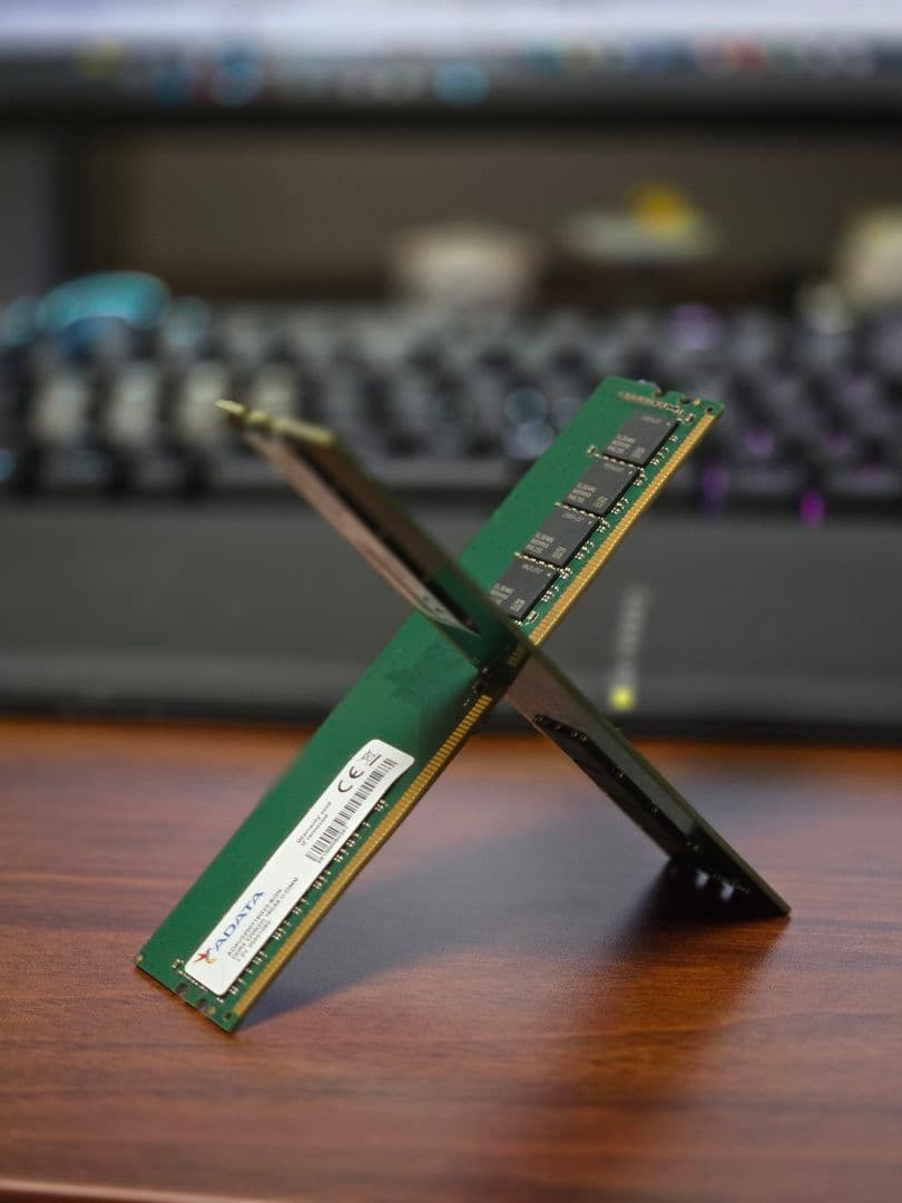 ADATA DDR4 3200 16×2 32GB メモリー