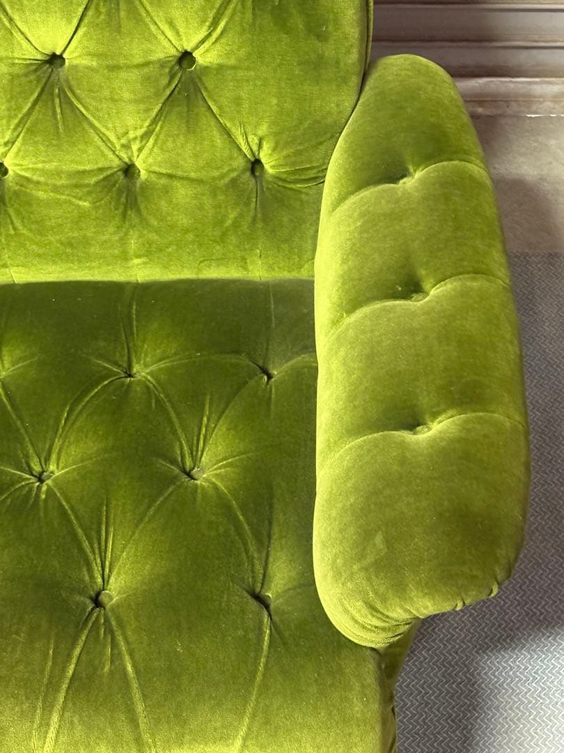 ☆GJ206山口県下松市より オールドカリモク 1人がけソファ　モケットグリーン