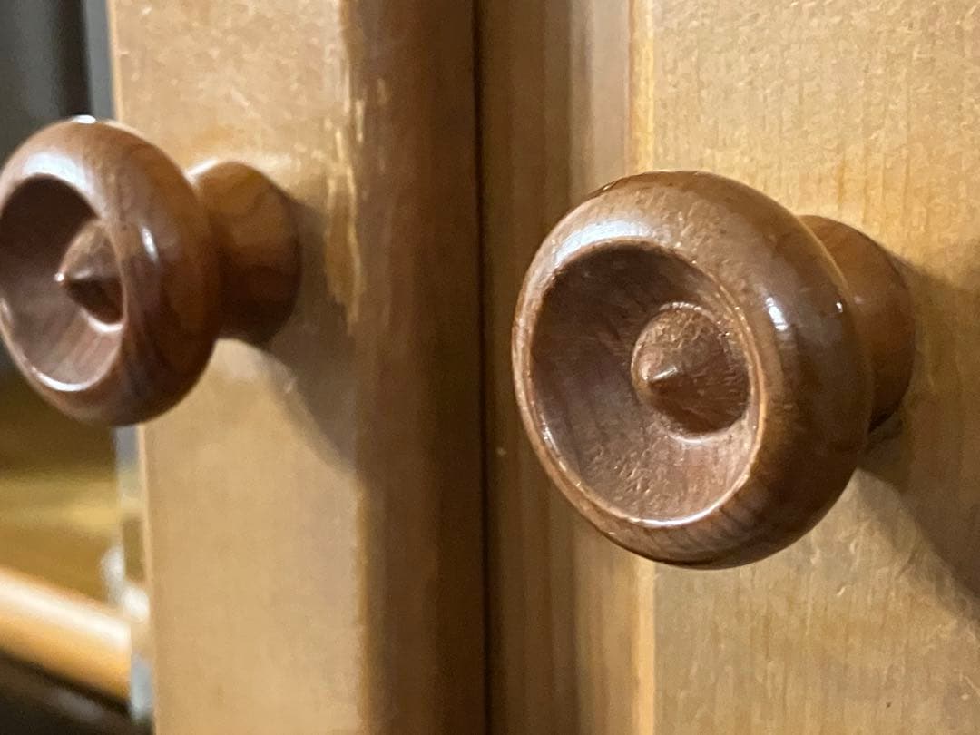 P*f様 コスガプロバンスシリーズ　食器棚　パイン無垢材　フレンチカントリー　送