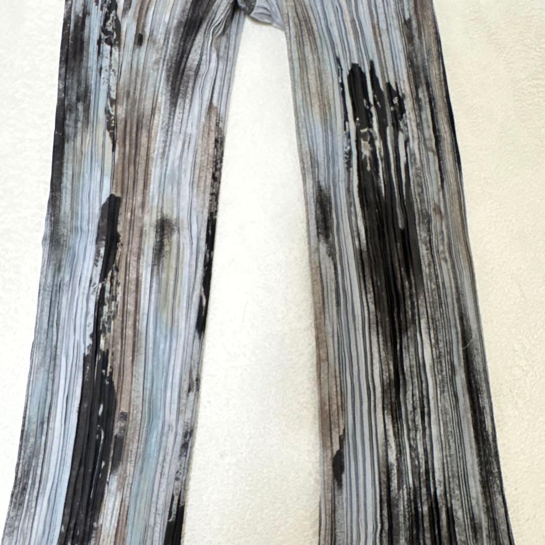 極美品✨ISSEY MIYAKE グラデーション　プリーツ　ボトムス　黒　グレー