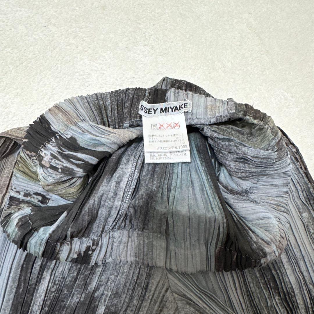 極美品✨ISSEY MIYAKE グラデーション　プリーツ　ボトムス　黒　グレー