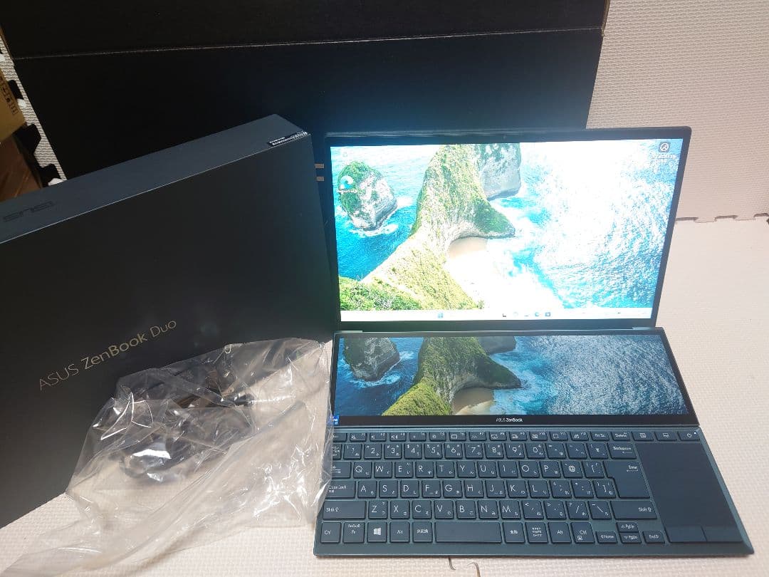 ASUS Zenbook DUO/i7/16・1TB/GPU/2画面タッチパネル