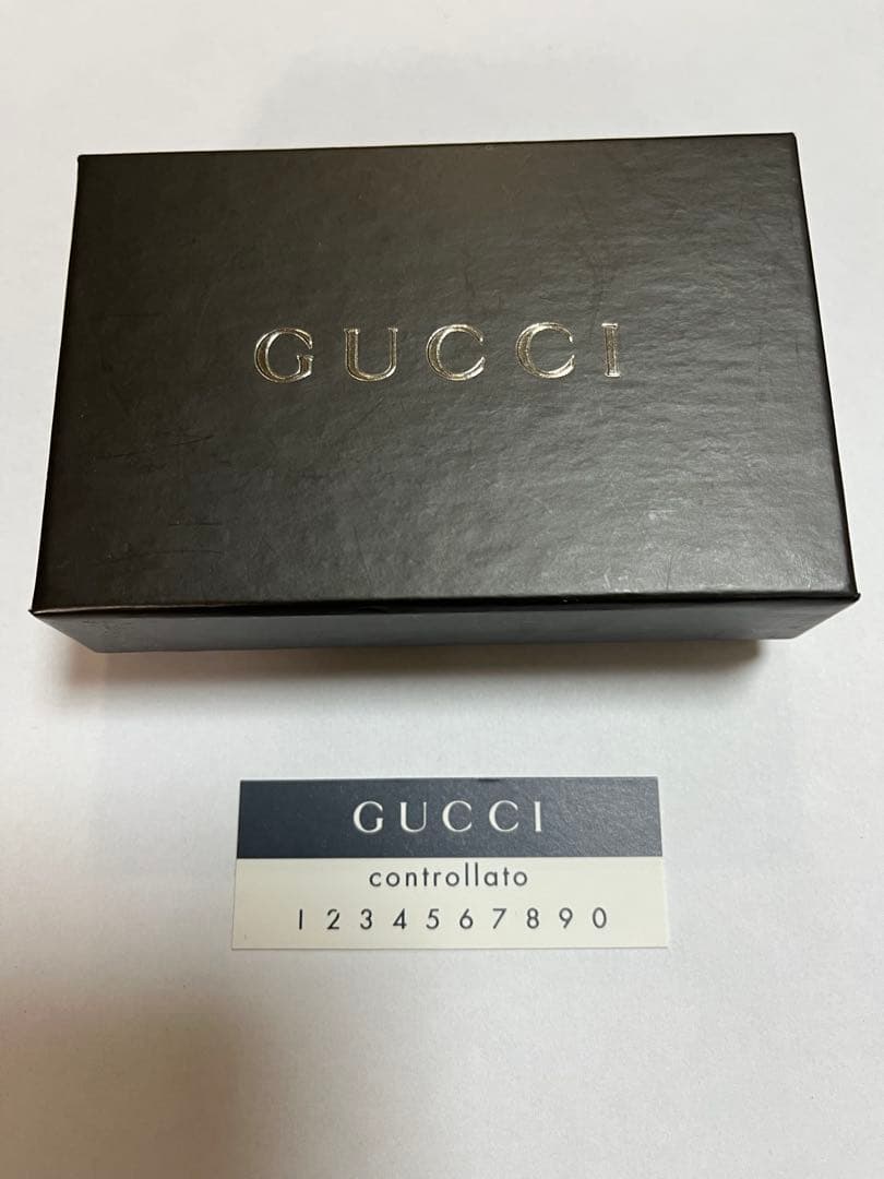 【さきりん】　GUCCI ブラック キャンバス　モノグラム　キーケース