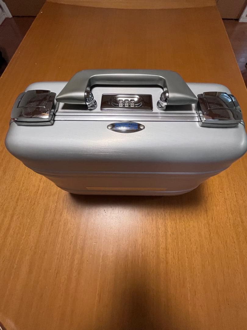 ゼロハリバートン　ハッセルブラッドアルミケース