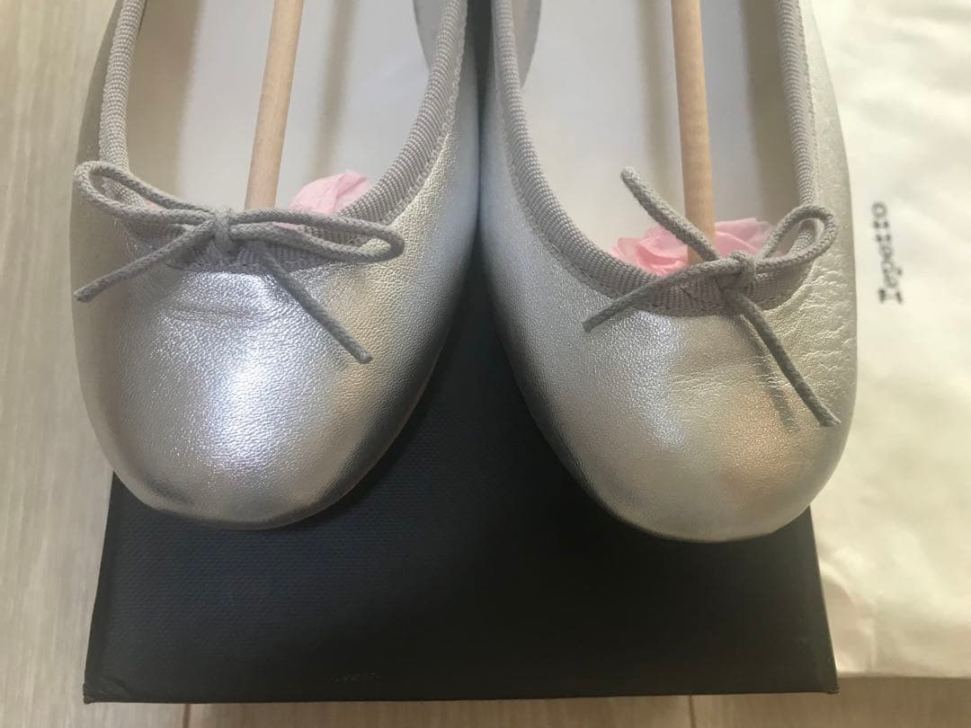 【新品未使用】【傷あり】Repetto レペットバレエシューズ シルバー37.5