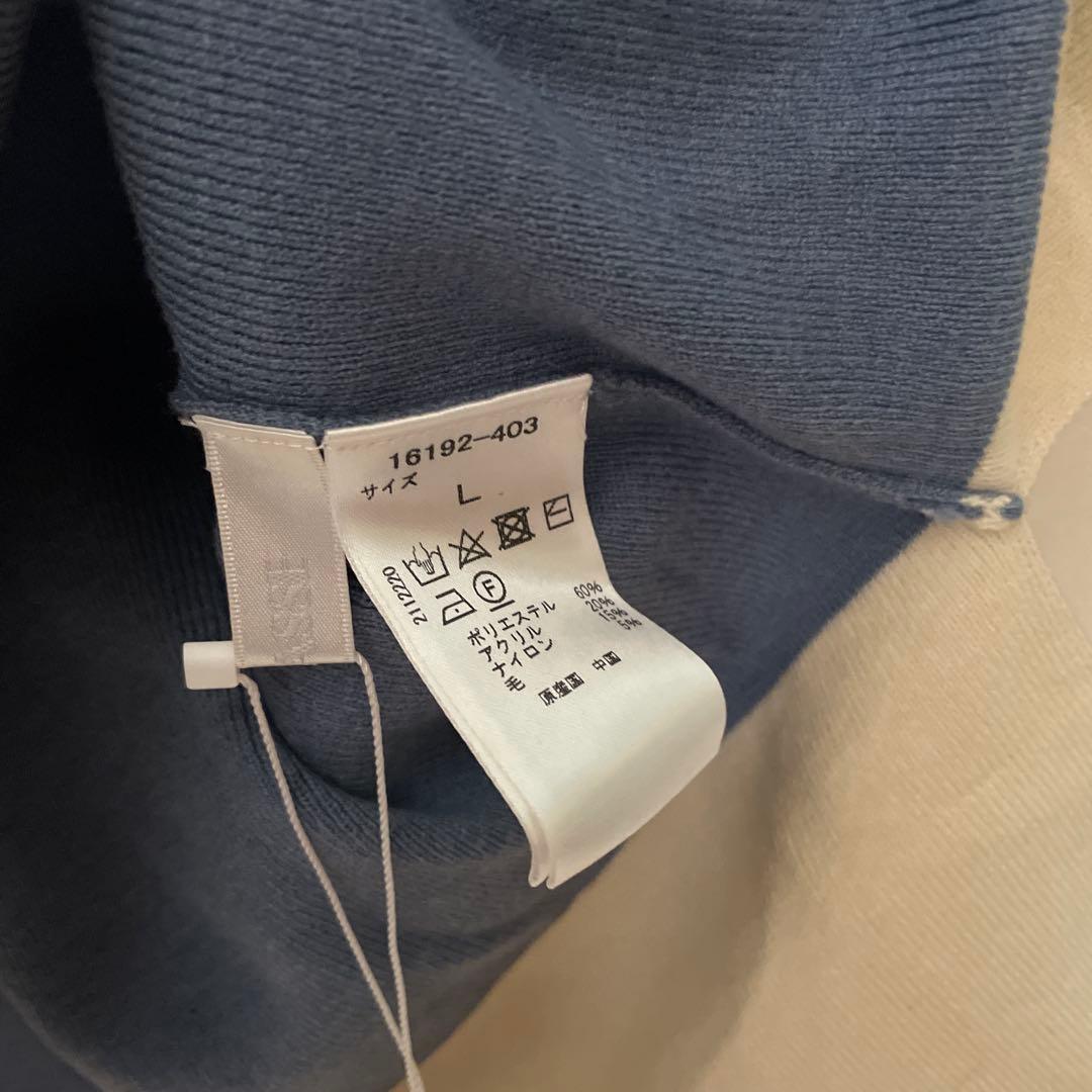 新品　DoCLASSE 総針ハイネック・パンツセットアップ ブルー　おしゃれ