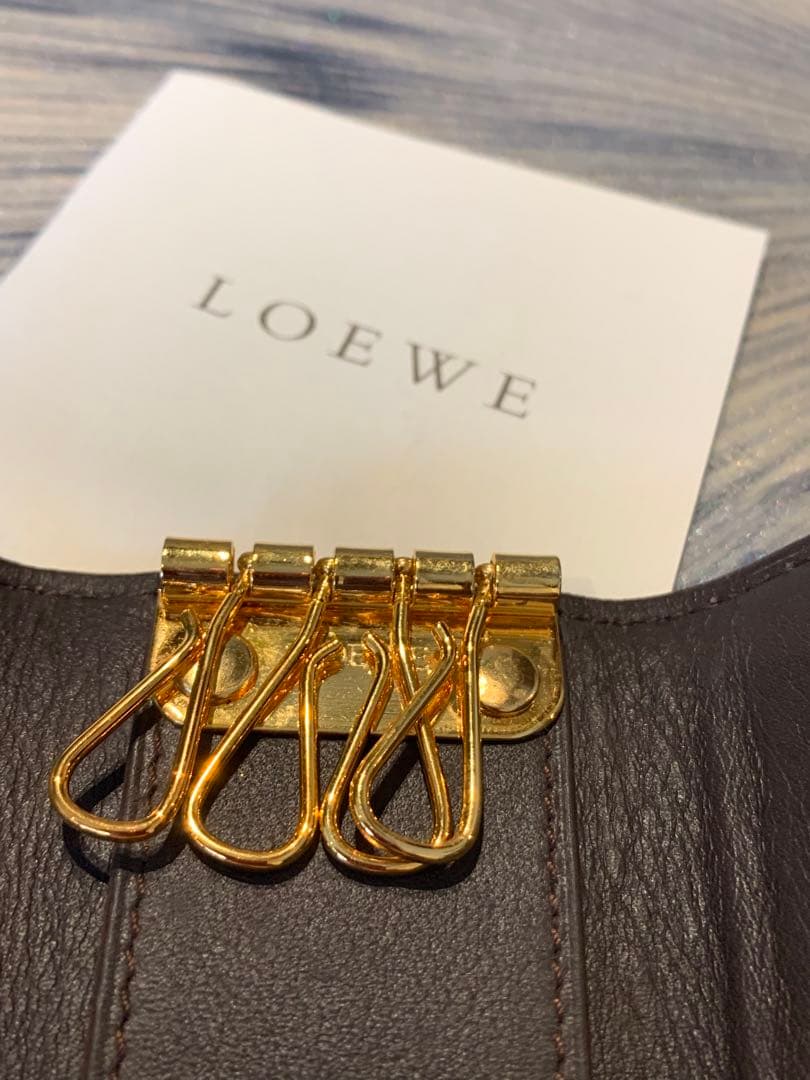 【新品未使用】LOEWE ダークブラウン レザーキーケース