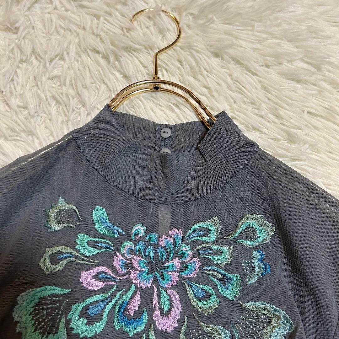 VIVIENNE TAM 花柄刺繍入り チュニック グレー 38