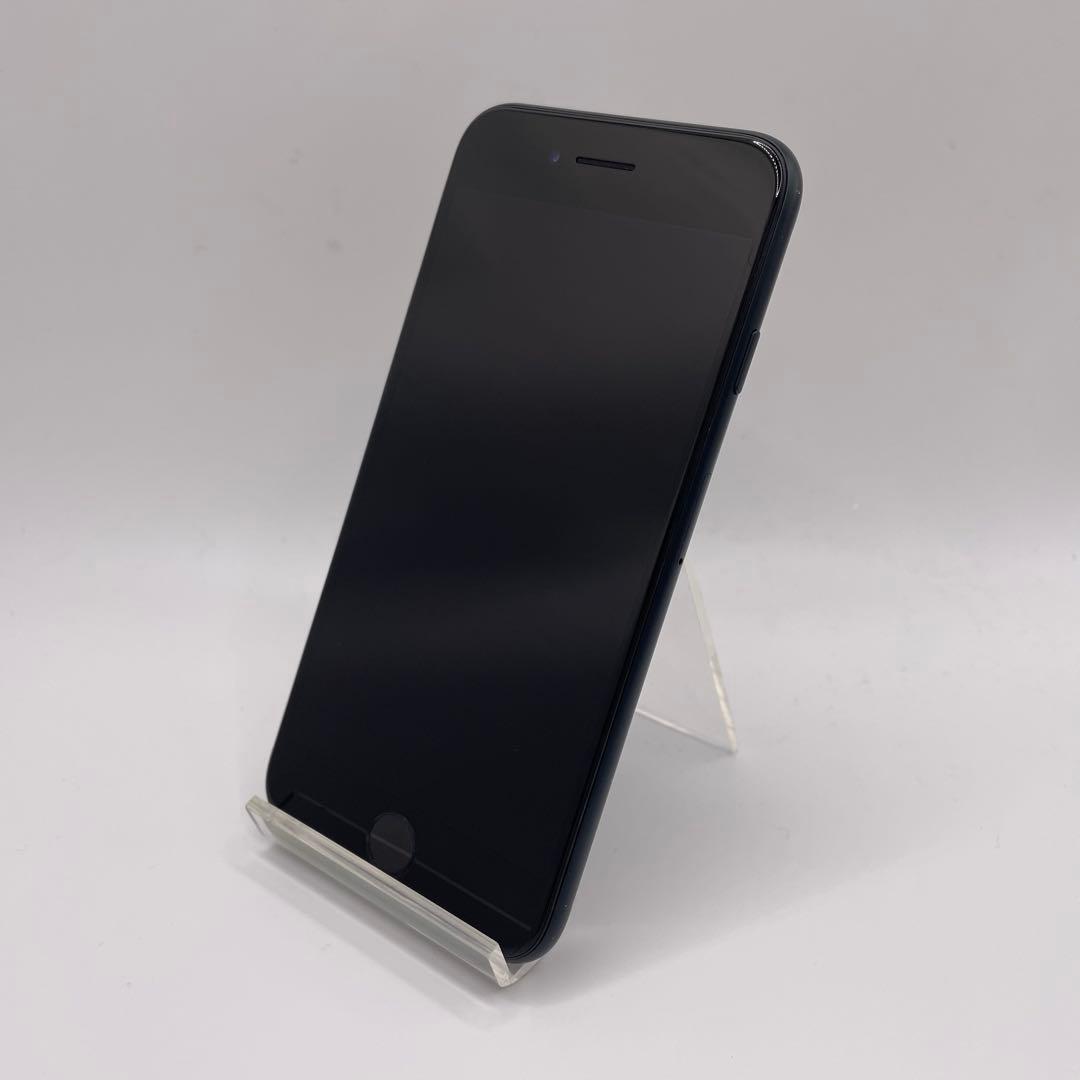 iPhone SE3 128GB ミッドナイト バッテリー最大容量100%