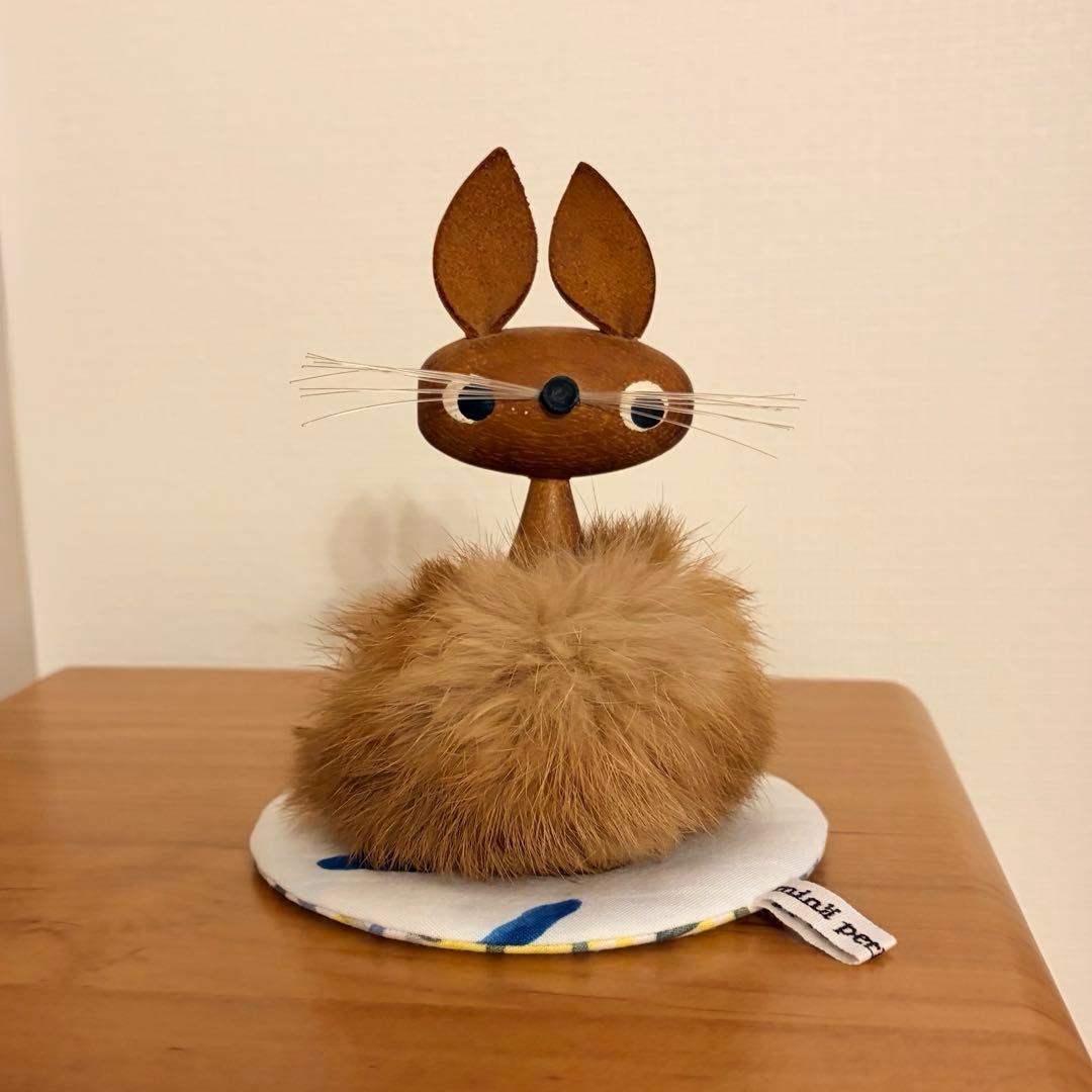 北欧ヴィンテージ チークのモフモフうさぎさん 【ミナペルホネンのおまけ付き】