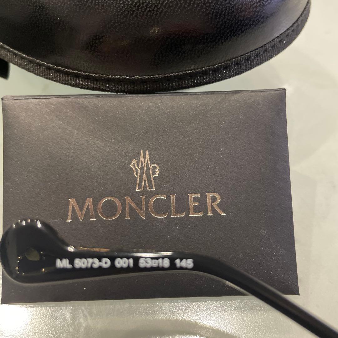 期間限定値下げ！ MONCLER ブラックフレーム サングラス