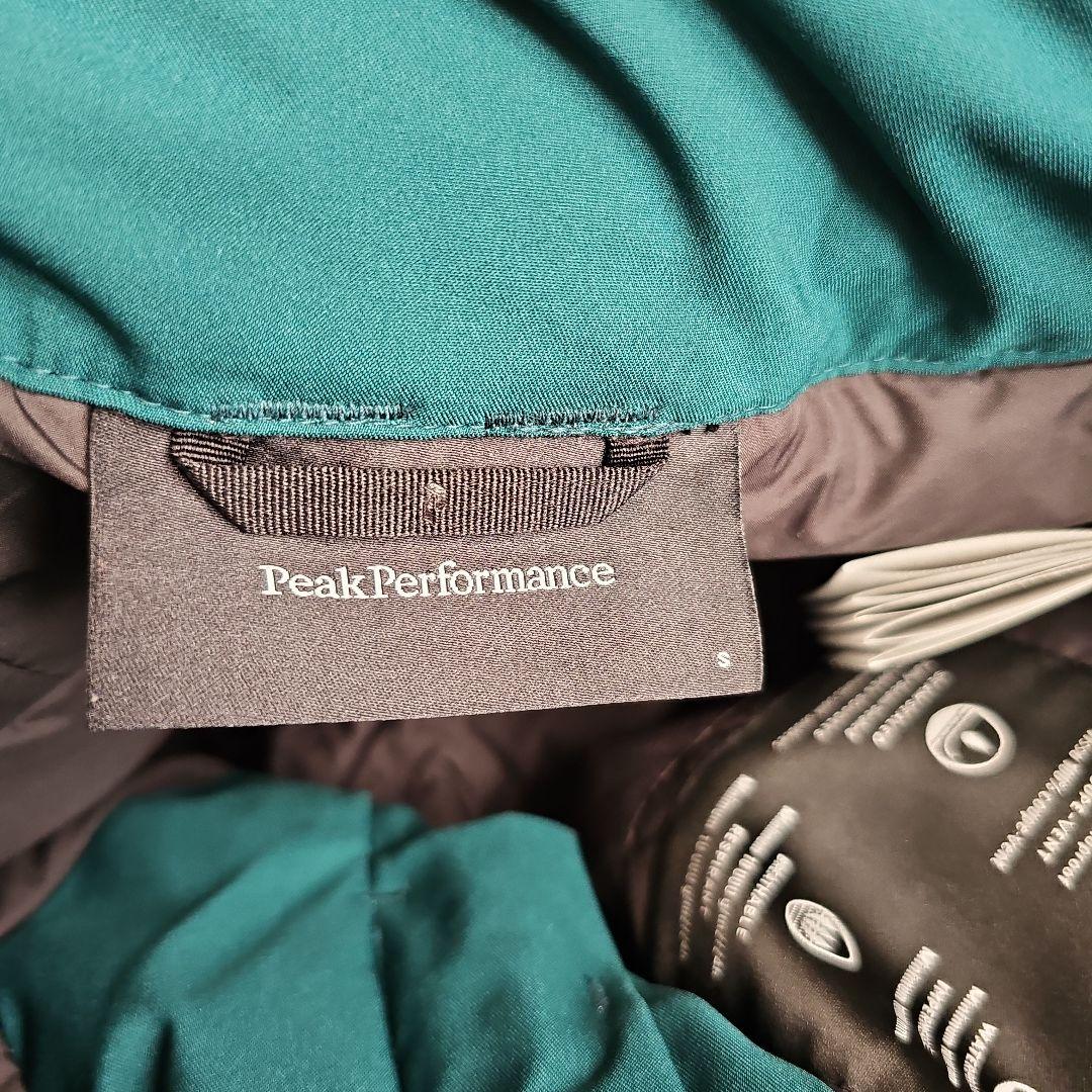 中古品　ピークパフォーマンス　マルーンジャケット&パンツ　上下Sサイズセット