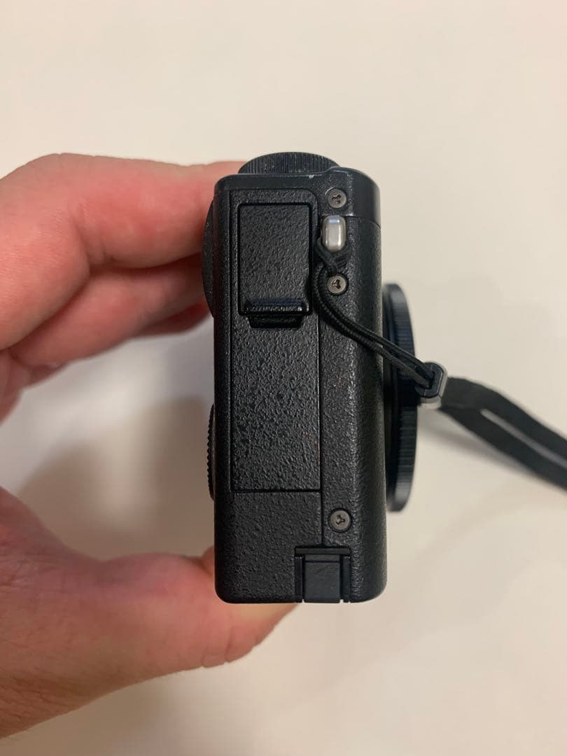 FUJIFILM 富士フィルム XQ2 コンパクトデジタルカメラ ブラック