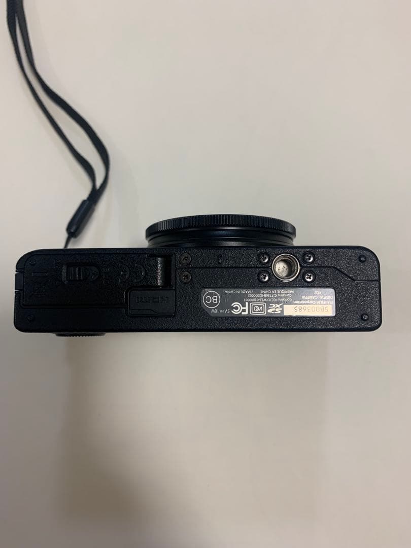 FUJIFILM 富士フィルム XQ2 コンパクトデジタルカメラ ブラック