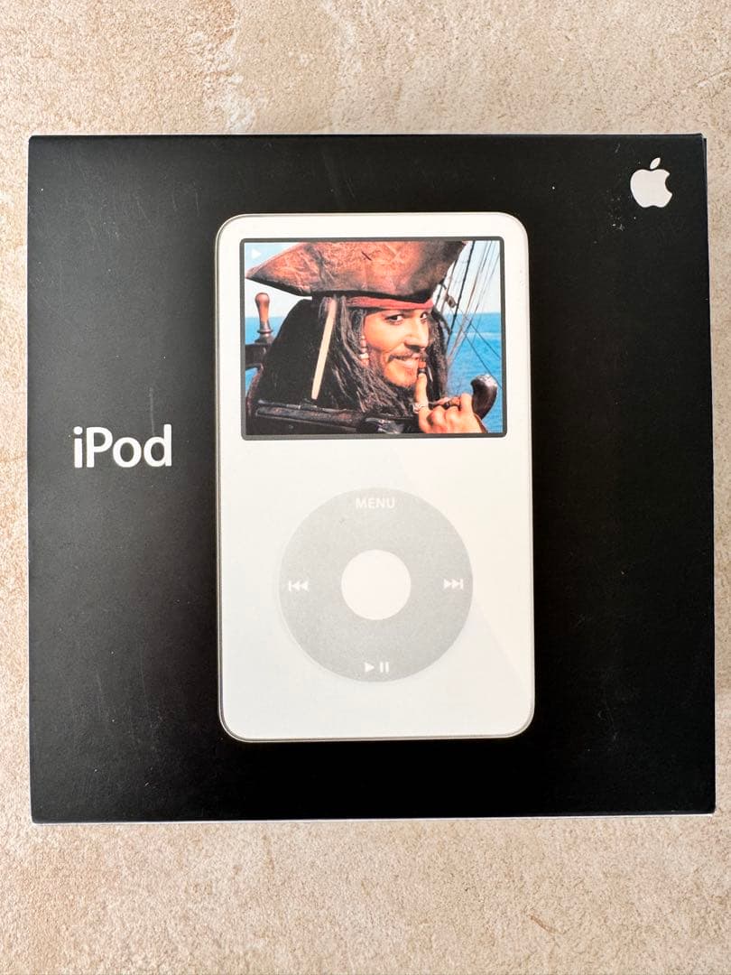 極美品 iPod classic 第5世代 30GB 箱付 新品バッテリー