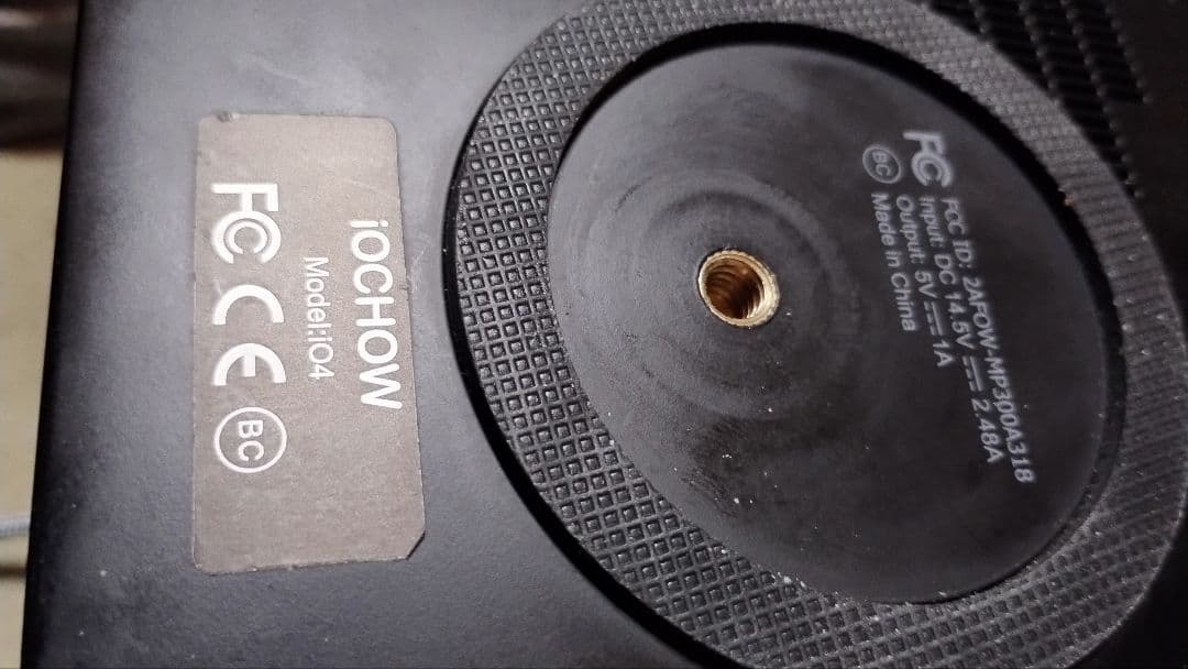 iOCHOW iO4プロジェクター本体、リモコン、元箱、電源、ポーチ他　動作品