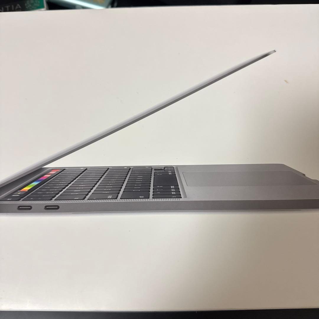 【美品】MacBook Pro 13_2020 i7/32GB/512GB_SV