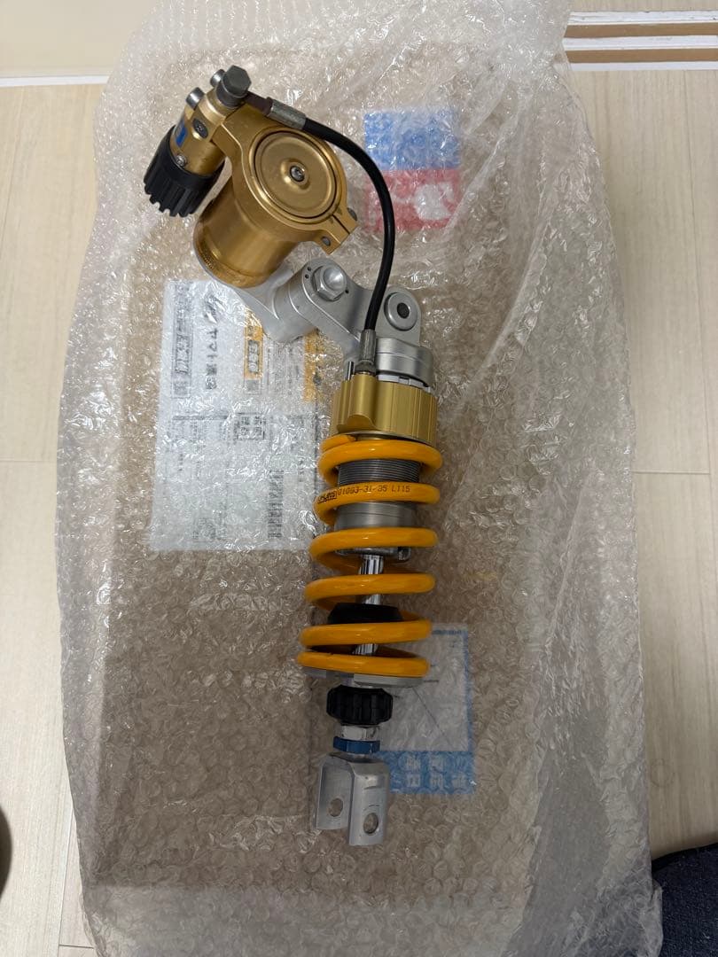 CBR600RR PC37 後期　オーリンズ　サスペンション