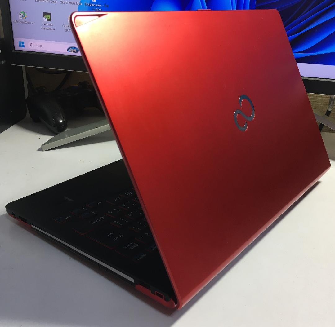 富士通 LIFEBOOK SH90/P Windows11