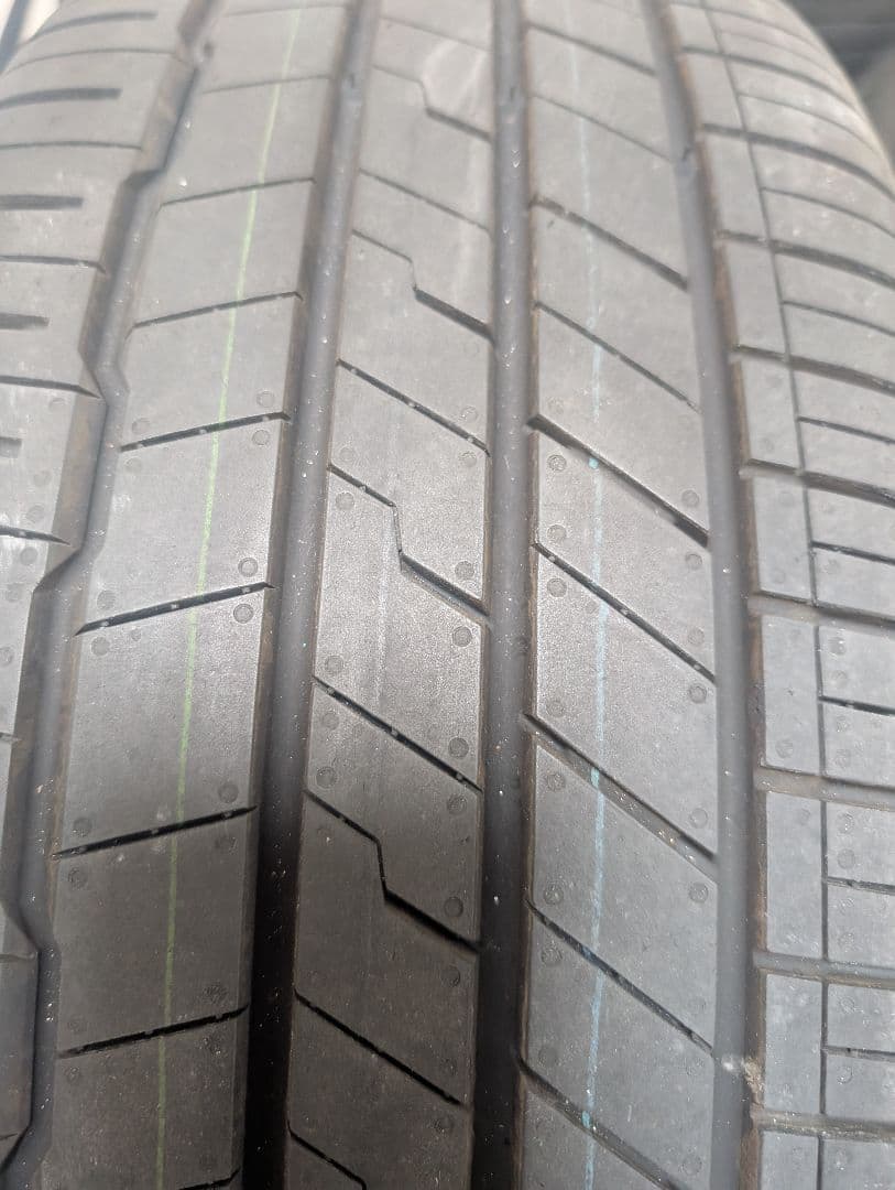 エクストレイルT33純正タイヤホイールセット2025年製(1本)<新車外し>美品