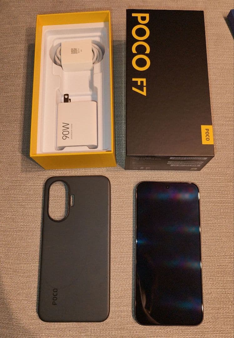 ​【美品】POCO F7 12GB/256GB ブラック 国内版 SIMフリー