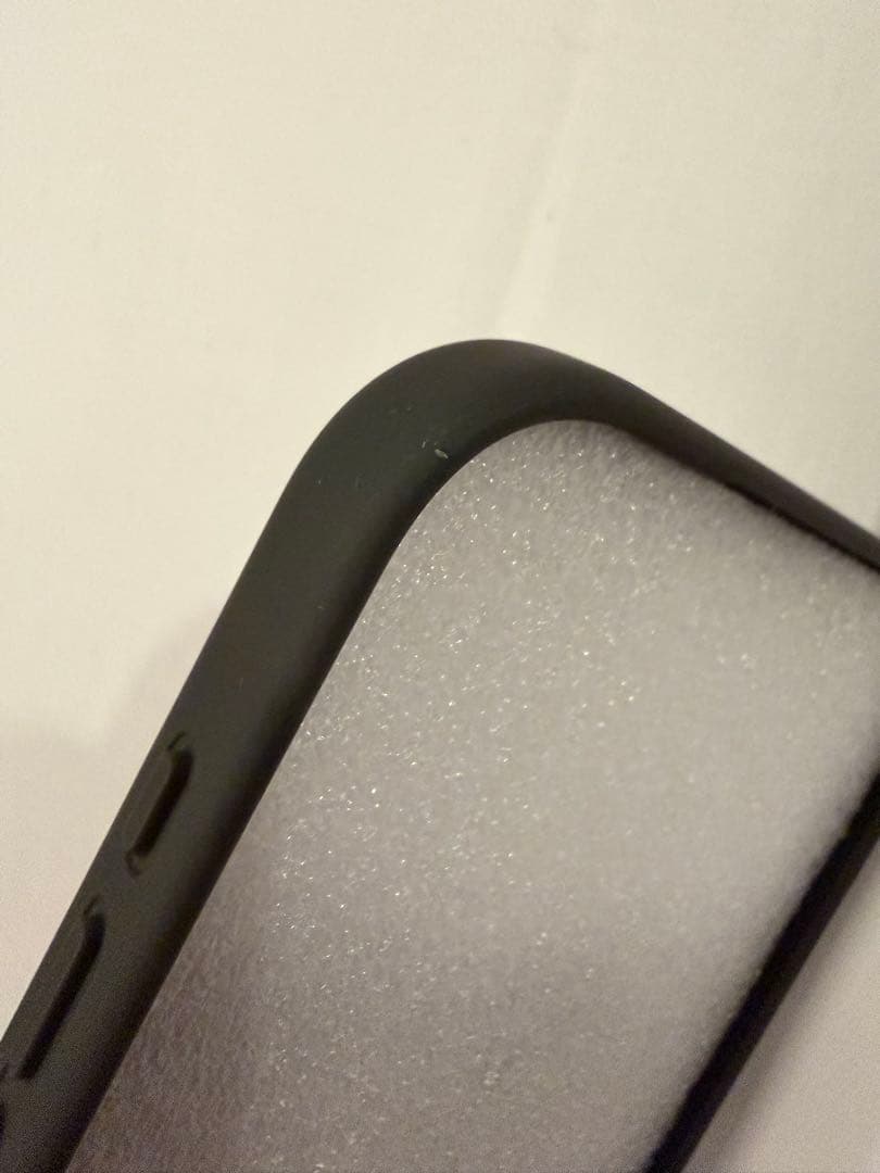 【美品】RIMOWA iPhone 17Promax