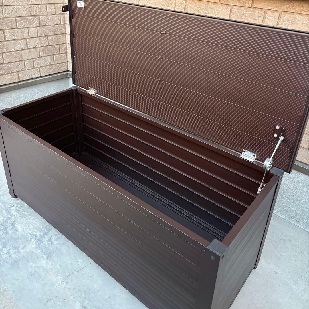 【グリーンライフ】ベンチ　ストッカー　屋外　防水　ブラウン　114cm 物置き