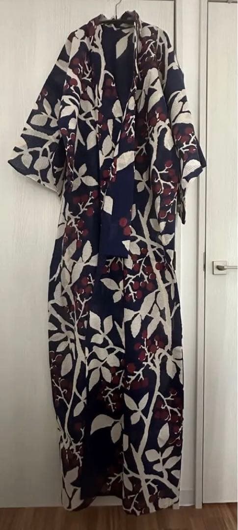 UNSODO 芸艸堂　浴衣　新品未使用　綿紅梅　南天　紺