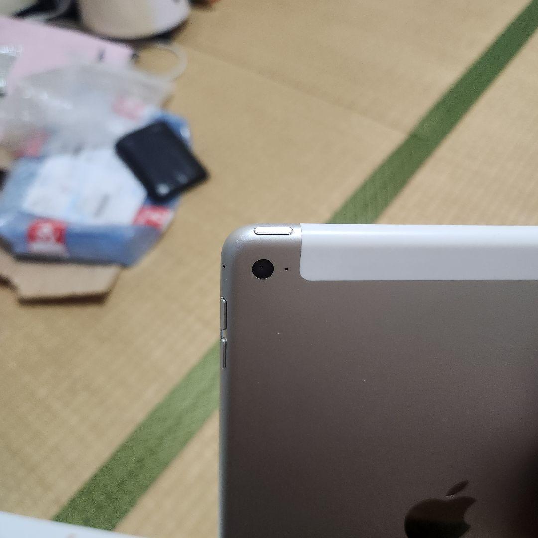 Apple iPad 第7世代32GBバッテリー容量96% SIMフリー