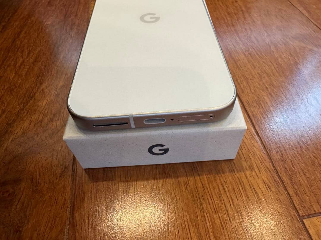 1日使用 ケースフィルム付きGoogle Pixel 9a 128gb 白 本体