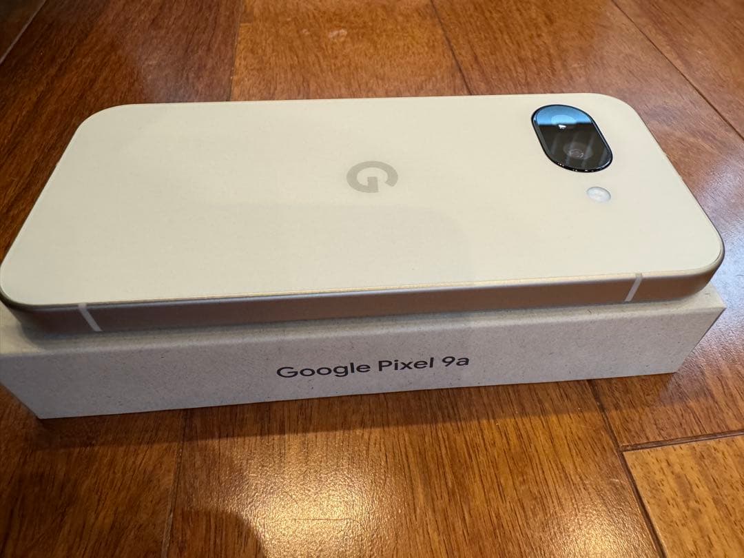 1日使用 ケースフィルム付きGoogle Pixel 9a 128gb 白 本体
