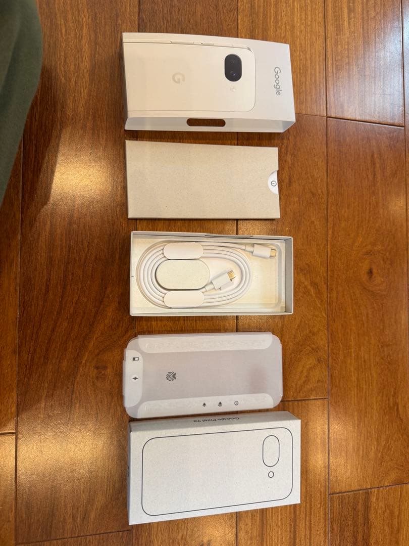 1日使用 ケースフィルム付きGoogle Pixel 9a 128gb 白 本体