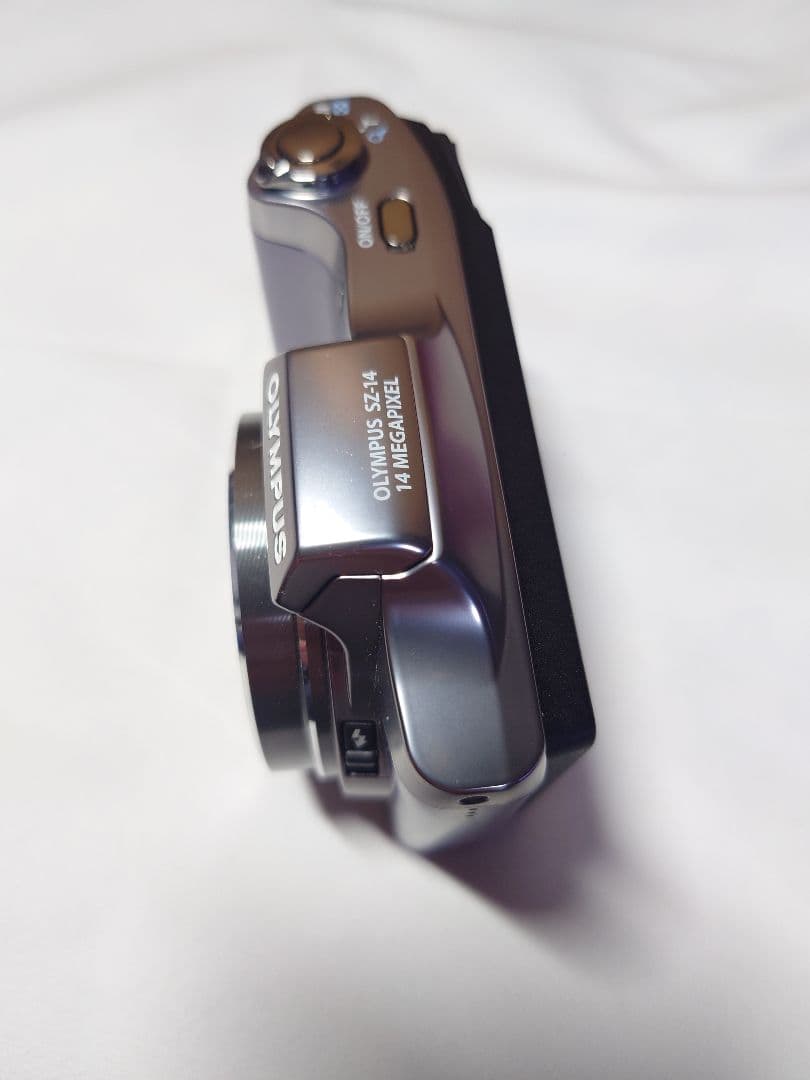 OLYMPUS コンパクトデジタルカメラ SZ-14　コンデジ