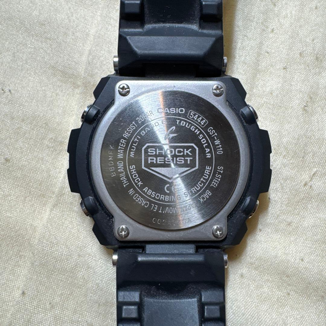 G-SHOCK GST-w110 デジタル腕時計 ブラック/シルバー