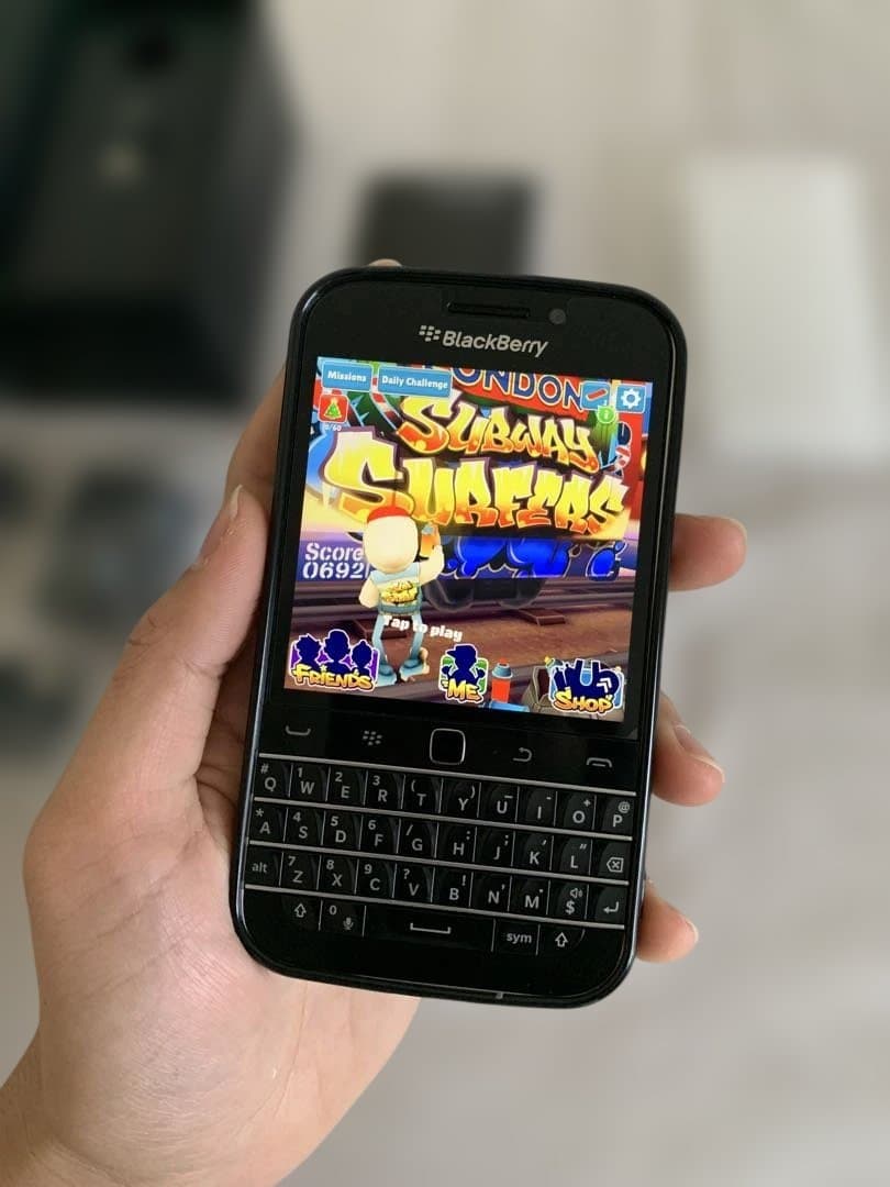 超美品ブラックベリーQ20ブラックフルセット