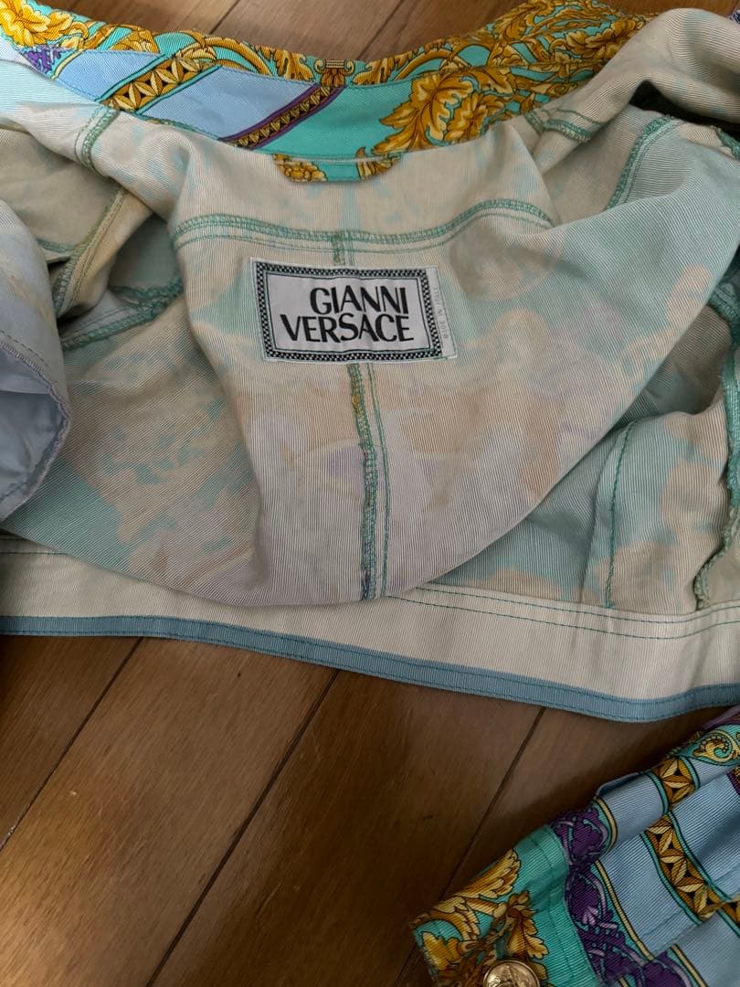 u*3様 VERSACE（ヴェルサーチェ） ボレロジャケット