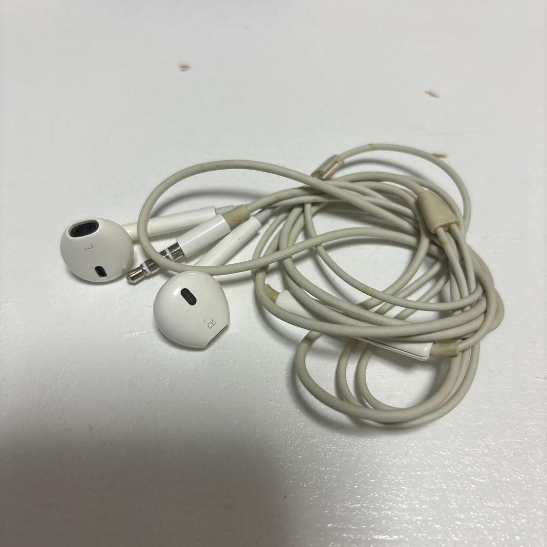 【Apple純正】イヤホン（アップル）