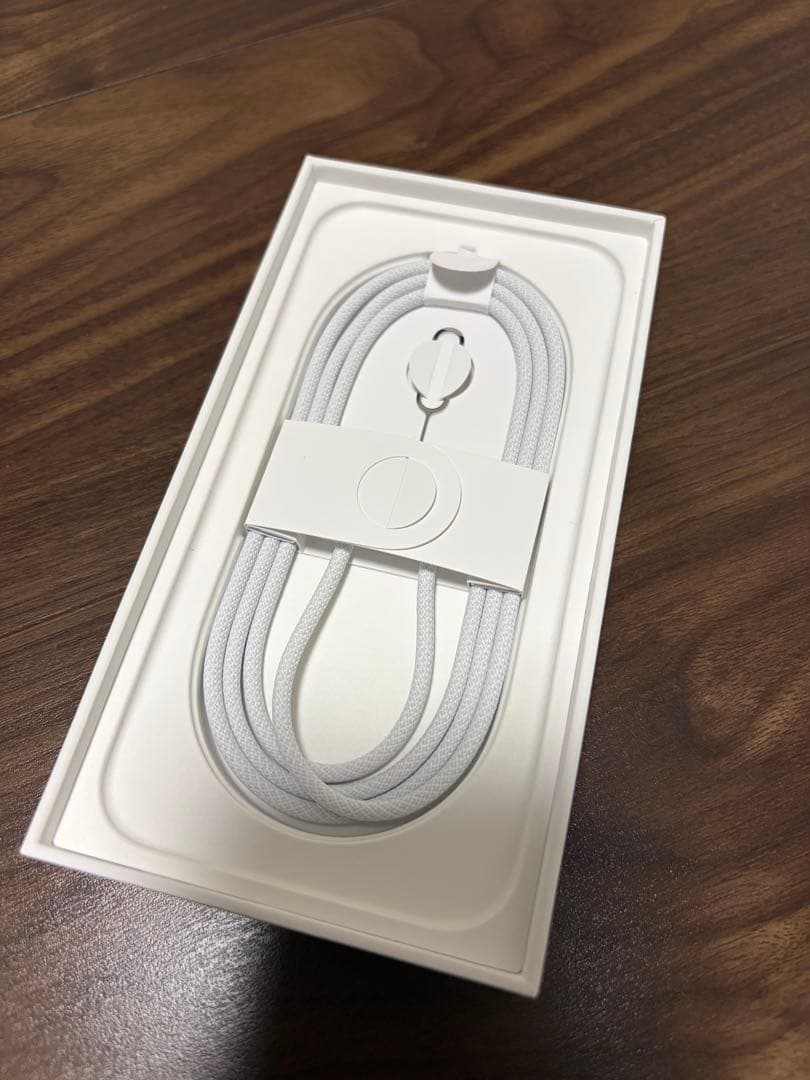 【美品】Apple iPhone16e 128GB ブラック SIMフリー