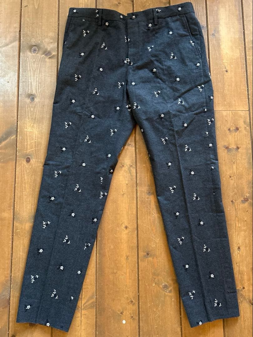 【美品】DOLCE&GABBANAドルガバ　メンズパンツ