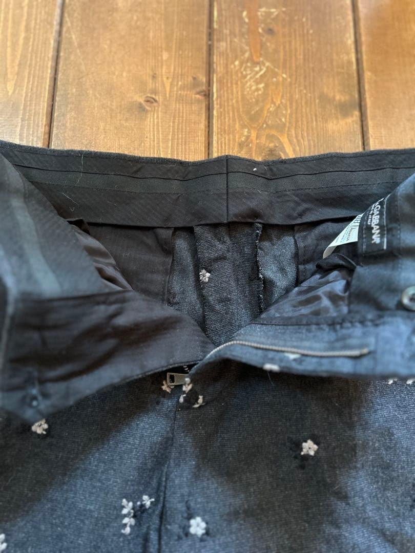 【美品】DOLCE&GABBANAドルガバ　メンズパンツ