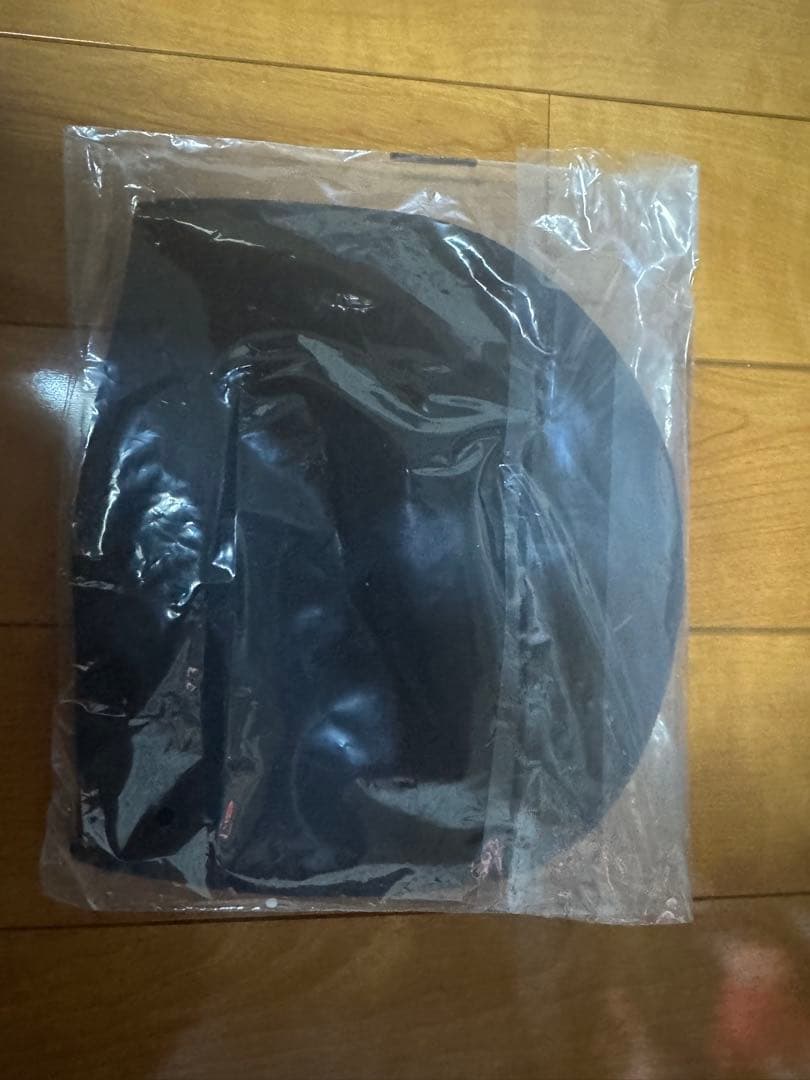 ARC'TERYX ブラック ニット帽 スケルトンロゴ