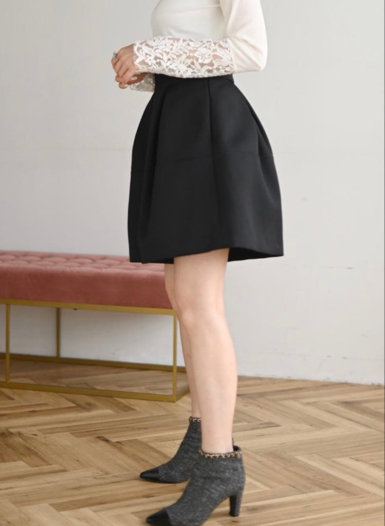 TREFLE+1 タックショートパンツ 01