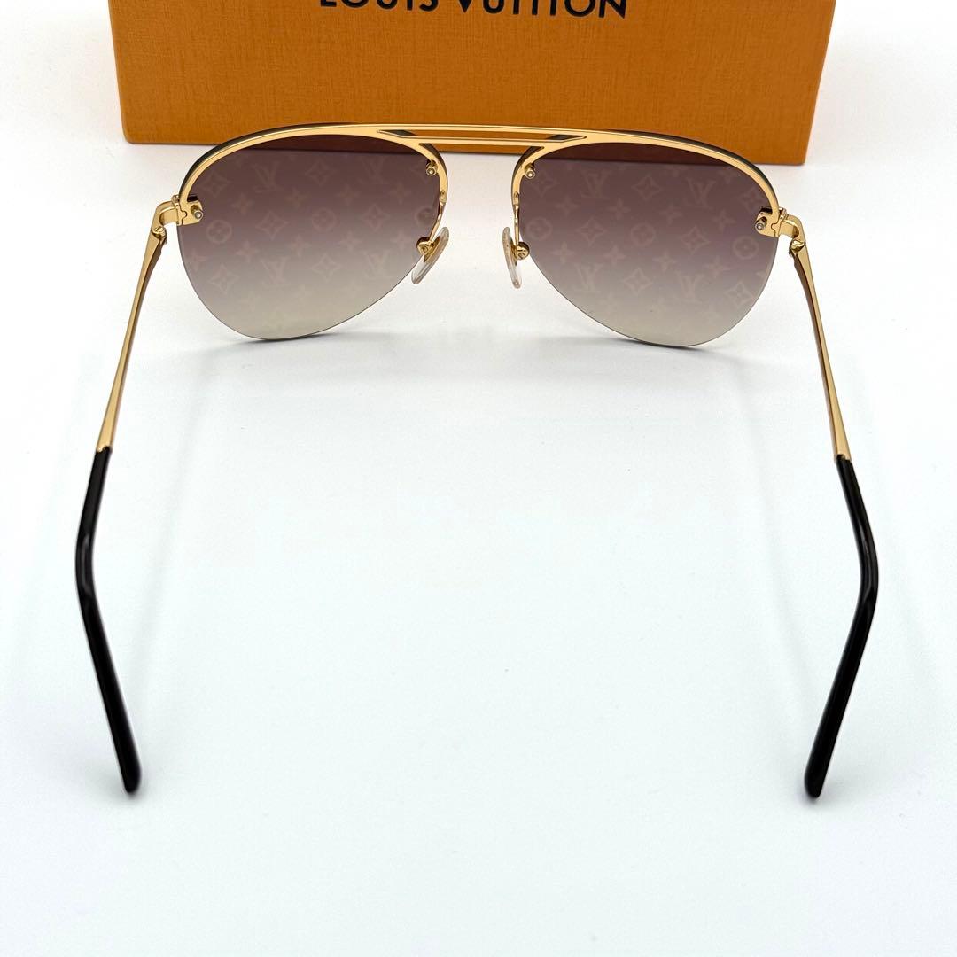 louis Vuittonルイヴィトン Z1020E サングラス 箱付き　メガネ