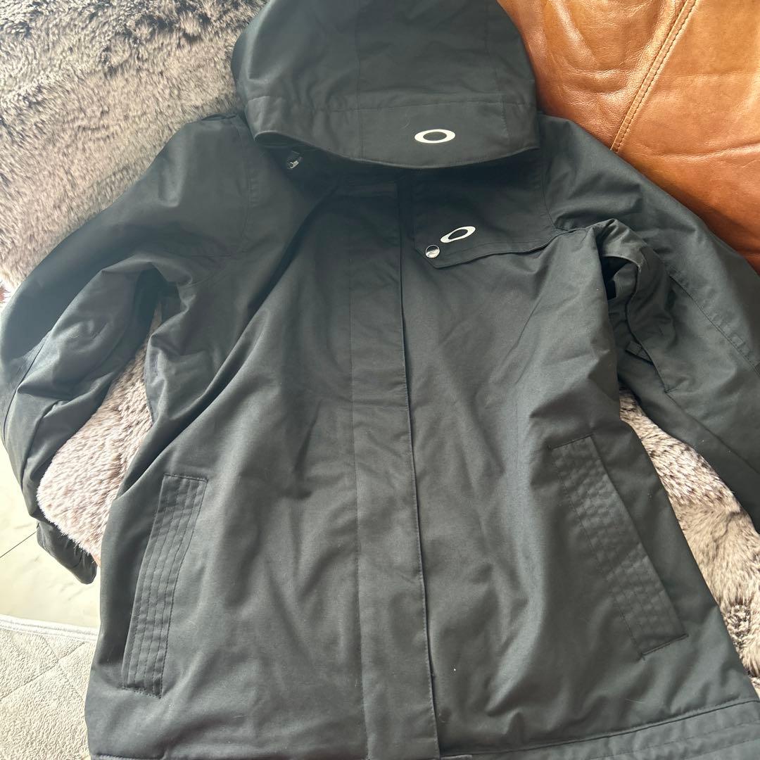 Oakley スノーボードジャケット　ブラック