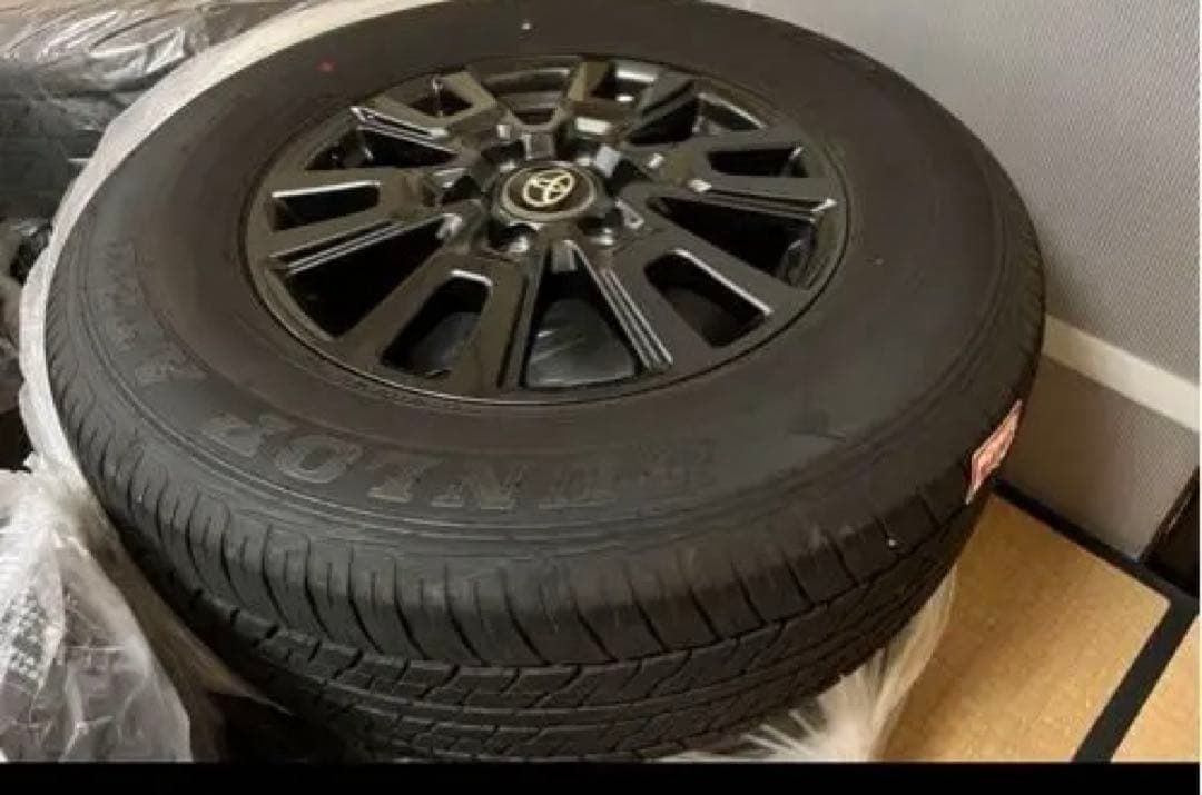 ヤマ　ランクル250 純正タイヤ②